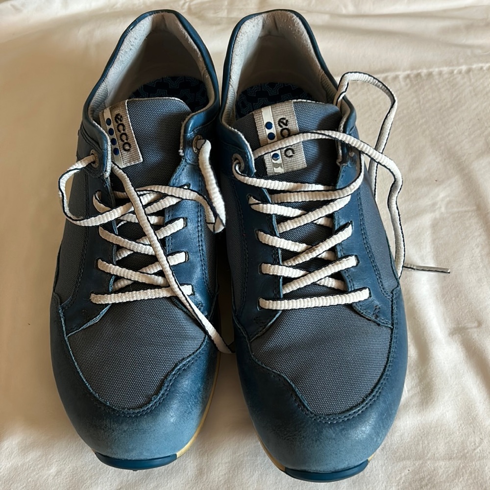 Leather Ecco athletic shoes
